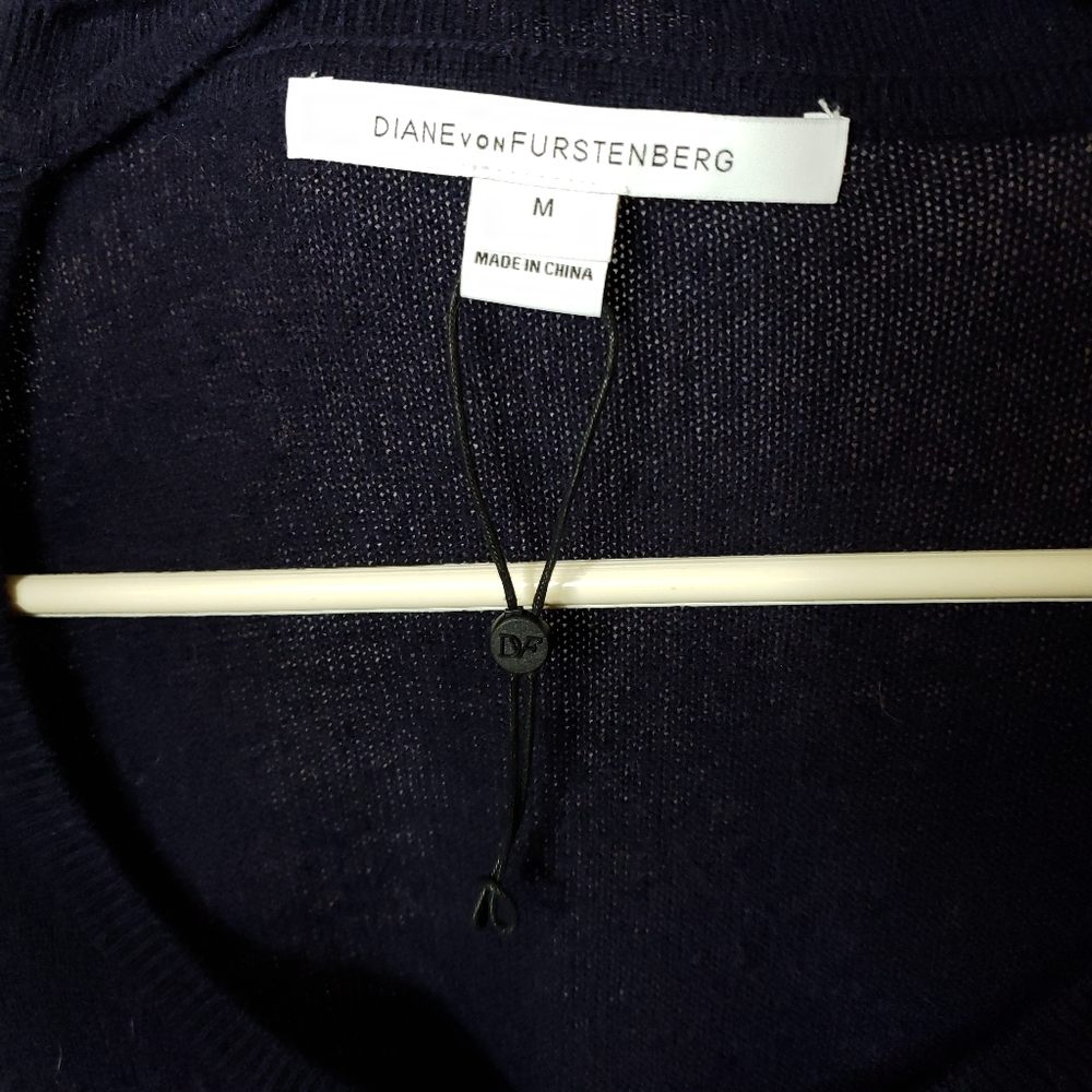 DVF 'Gracey' Wool & Cashmere Turtleneck NWOT Sz M - Picture 11 of 13